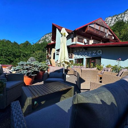 Pensiunea El Plazza Байле Херкулане Екстериор снимка